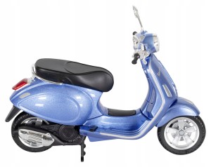 Model Maisto Vespa Primavera 1:12